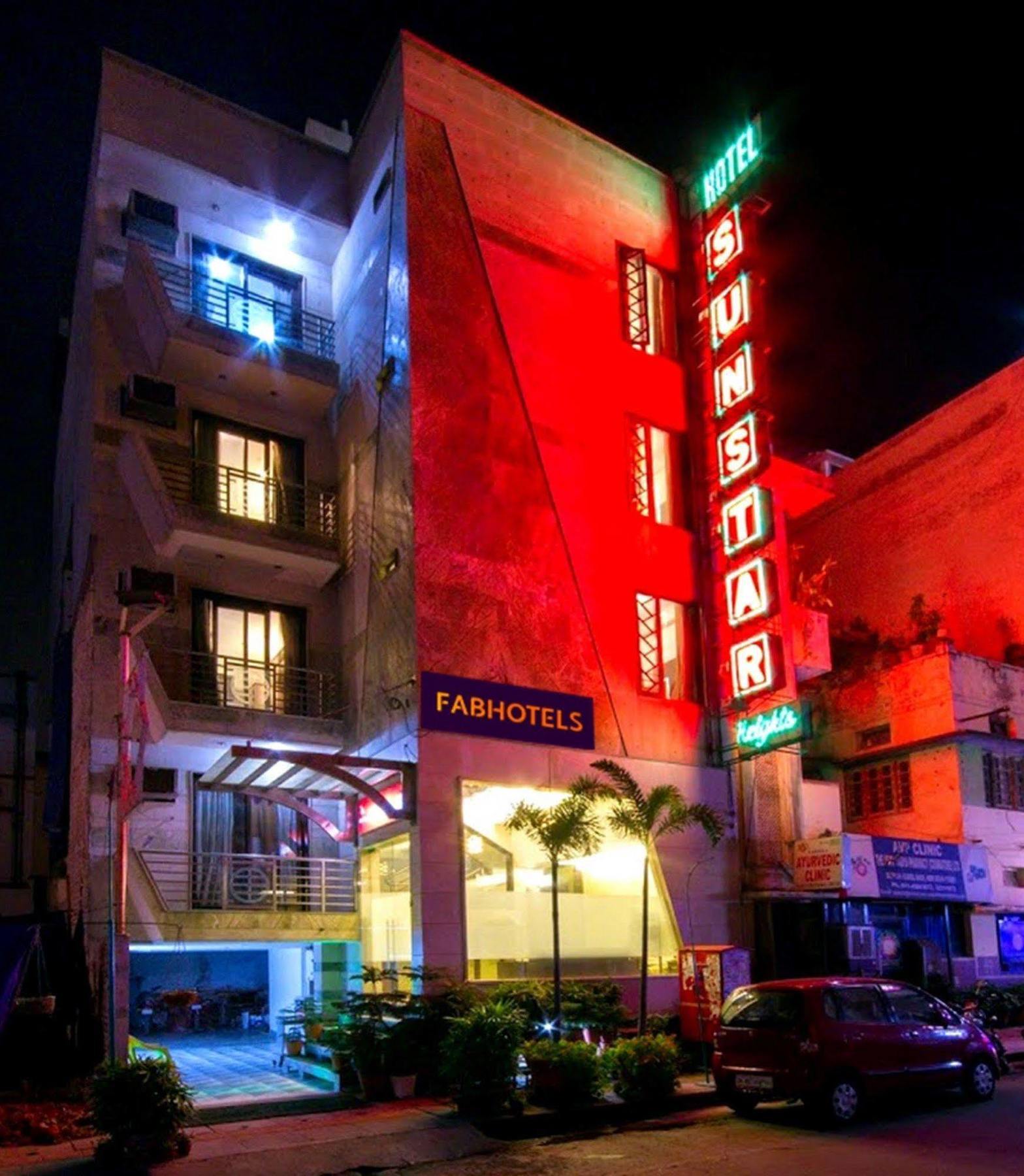 Hotel Sunstar Heights Deli Exterior foto